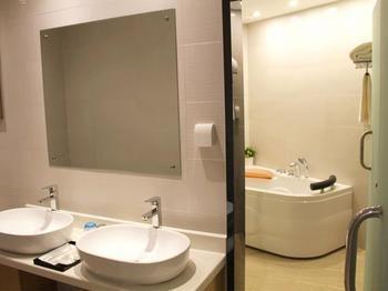 Lisa Hotel Chaoyang  Εξωτερικό φωτογραφία